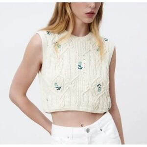Zara Floral Embroidered Sweater Vest Size S Cropped Sleeveless Cable Knit Beige